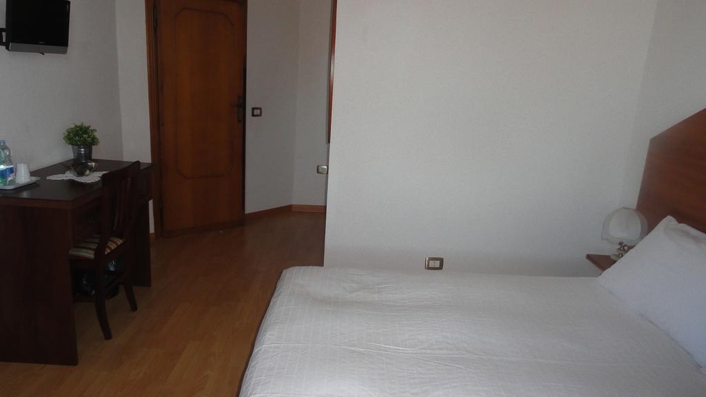 شيفيتافيكْيا Bed And Breakfast La Corte Degli Ulivi الغرفة الصورة