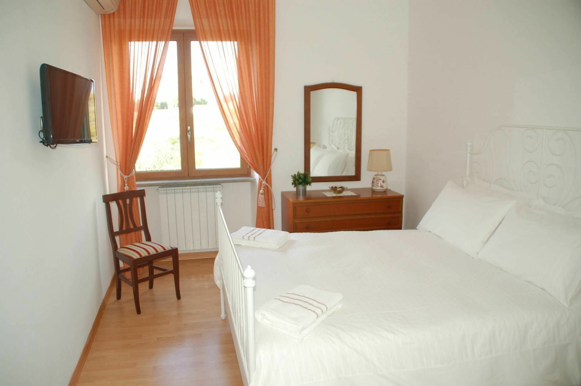 شيفيتافيكْيا Bed And Breakfast La Corte Degli Ulivi المظهر الخارجي الصورة