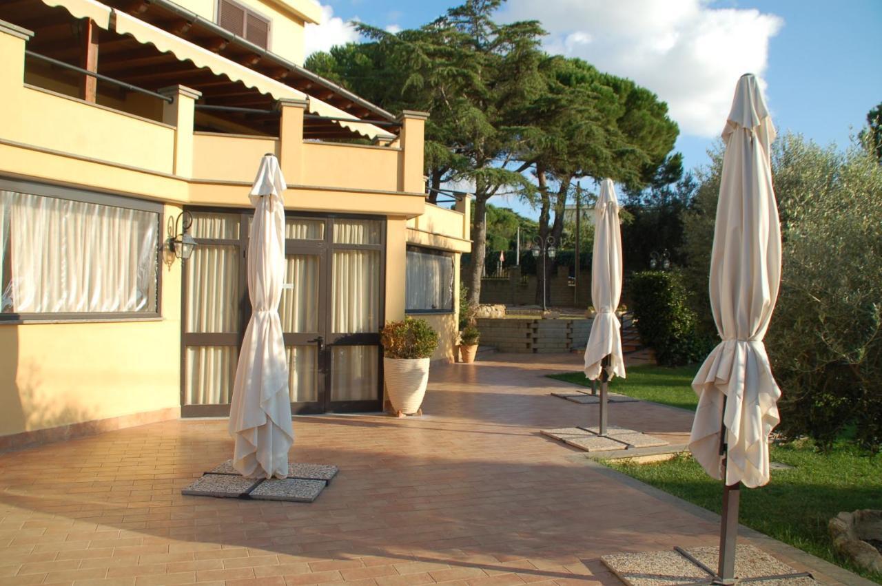 شيفيتافيكْيا Bed And Breakfast La Corte Degli Ulivi المظهر الخارجي الصورة