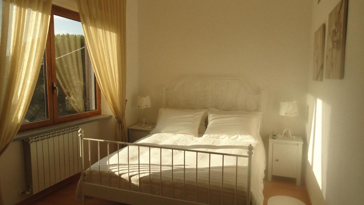 شيفيتافيكْيا Bed And Breakfast La Corte Degli Ulivi الغرفة الصورة